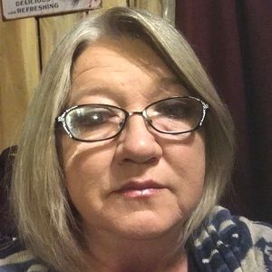 Meet your Posher, Phyllis